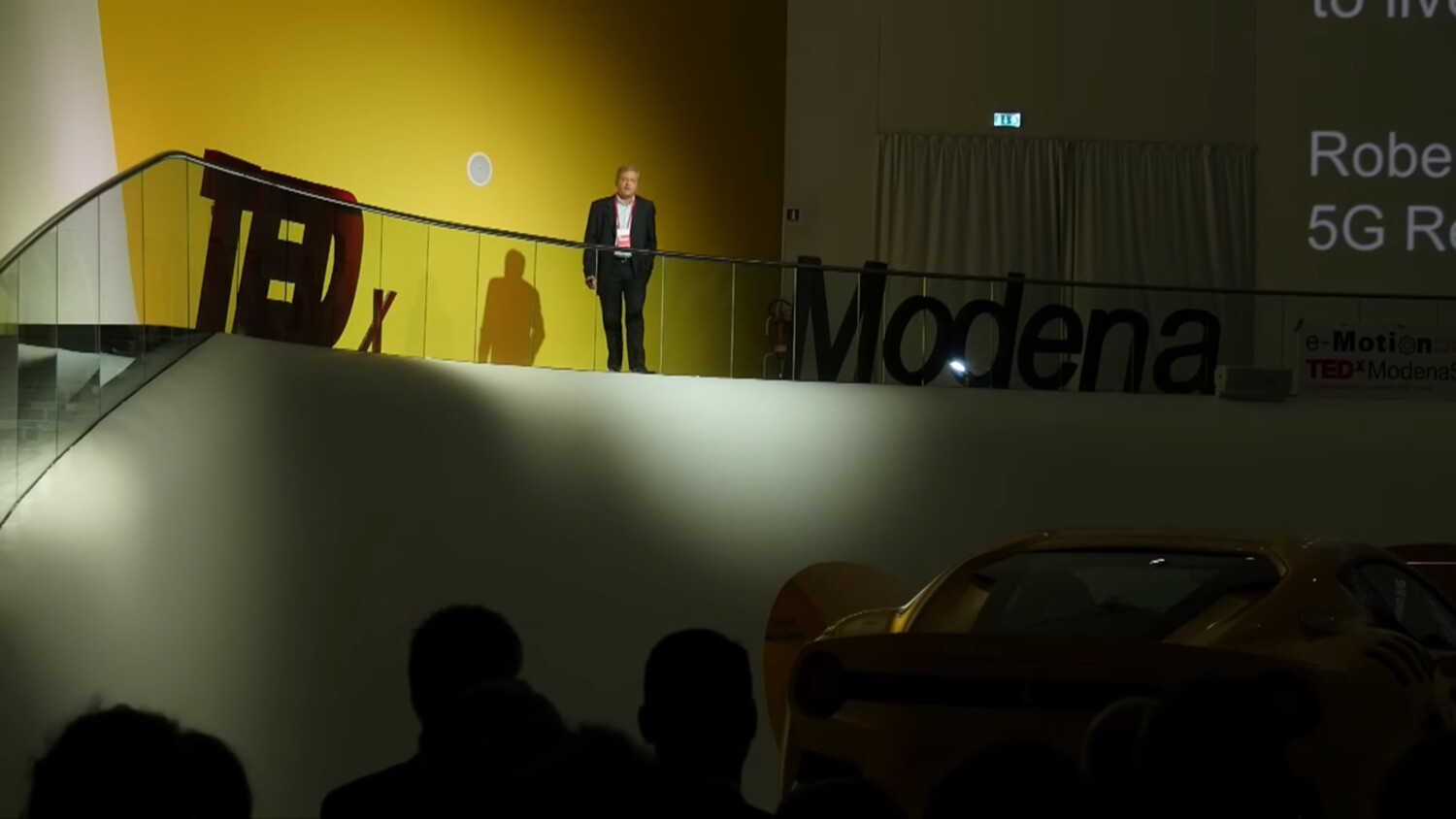 Networked Society: humans and machine. | Roberto Sabella | TEDxModenaSalon