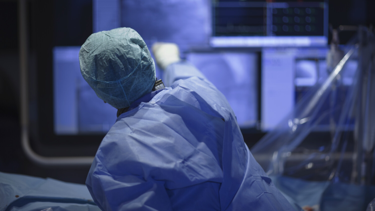 Remote robotic assisted surgery With our 5G communication technology a safe pair of hands