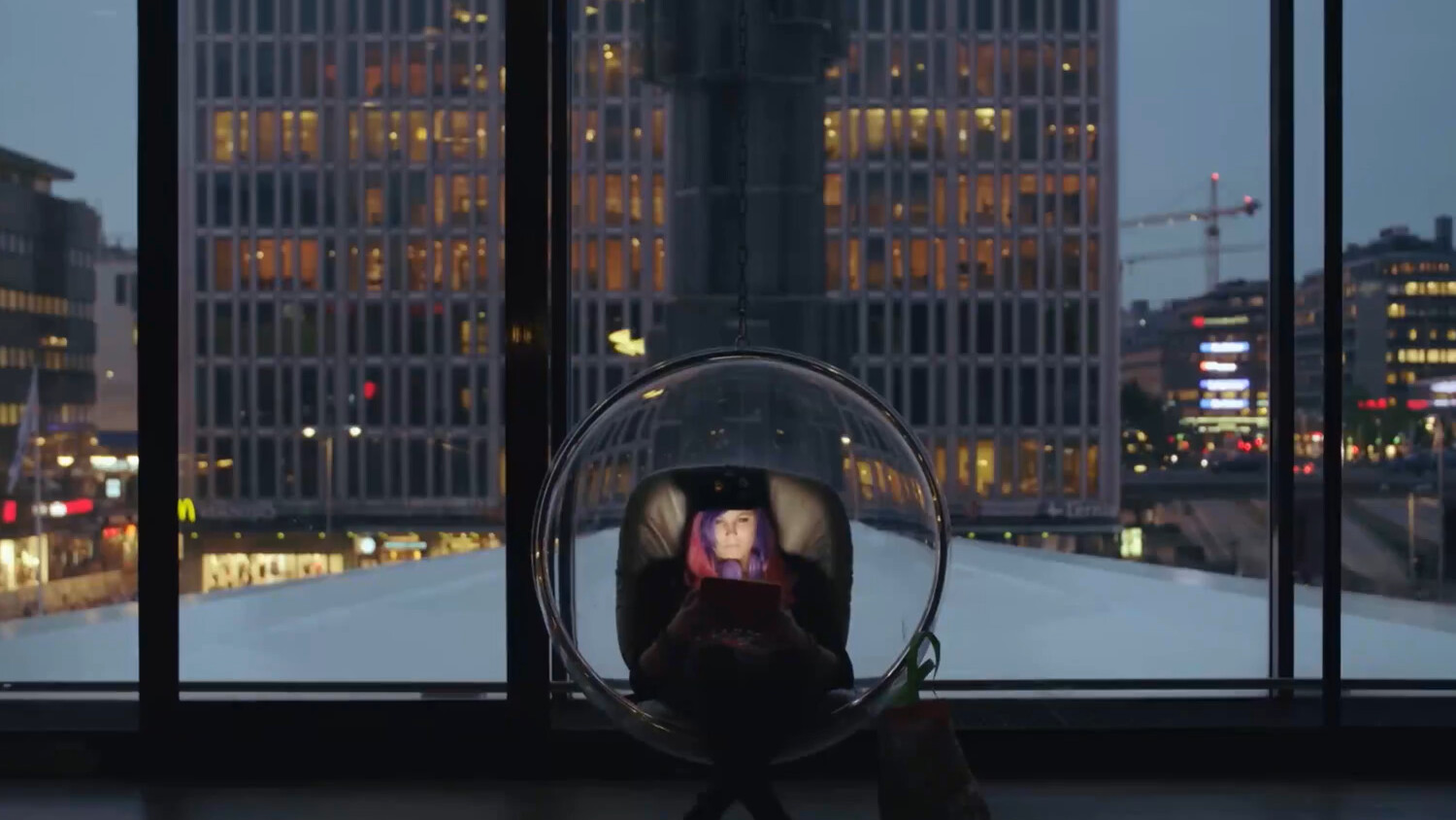 Dematerialization path to proﬁtability and sustainability