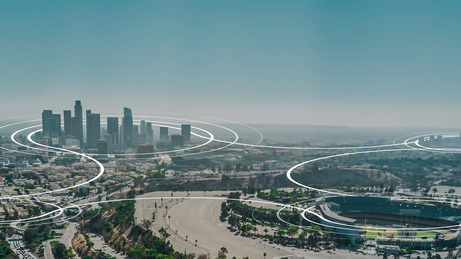 Graphic overlay on city to illustrate Cloud RAN mid-band low-band.