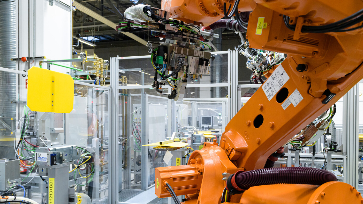 5G accelerating production capabilities at Porsche’s manufacturing production complex in Leipzig, Germany