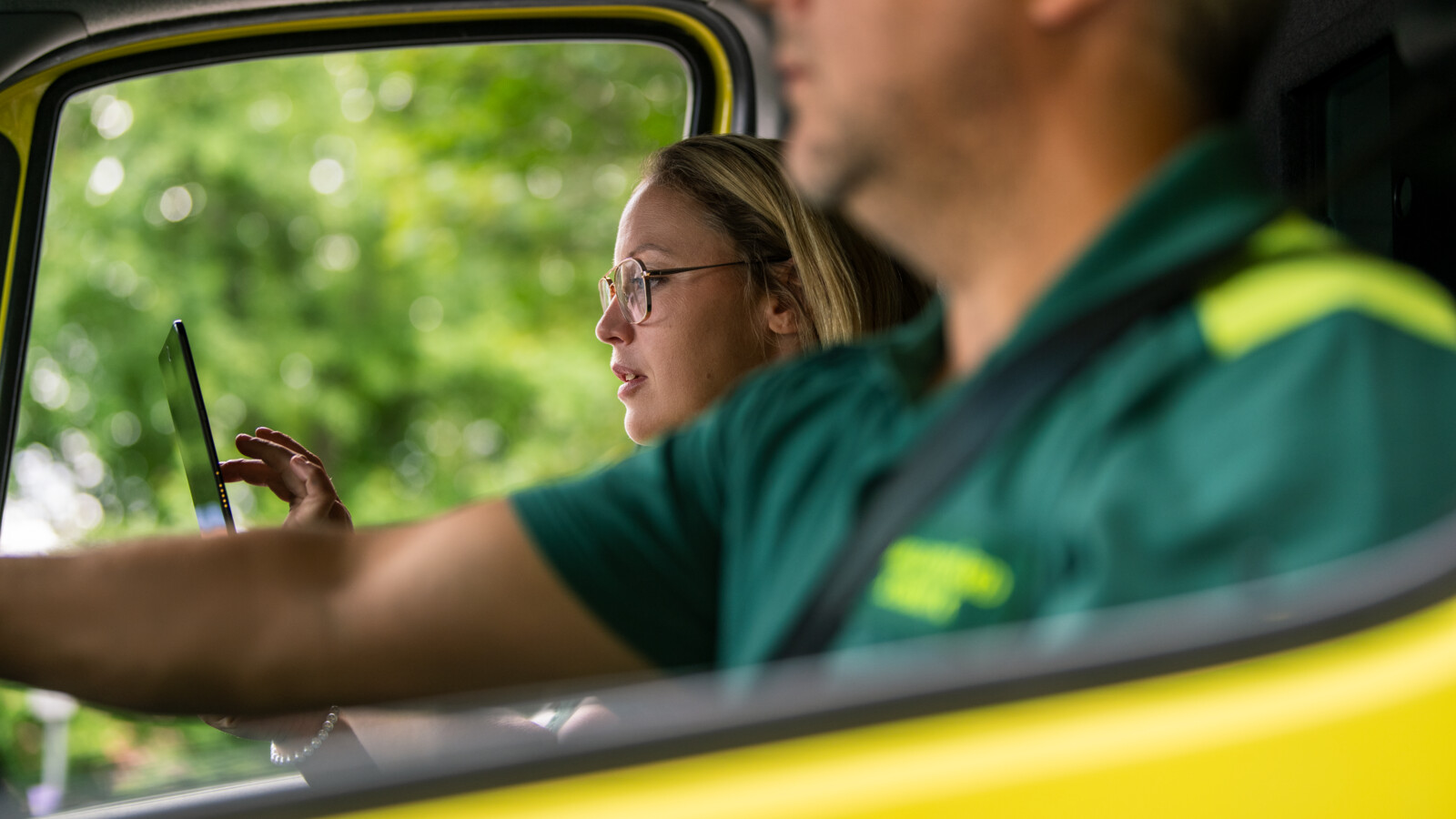 Rescuers sending patient 