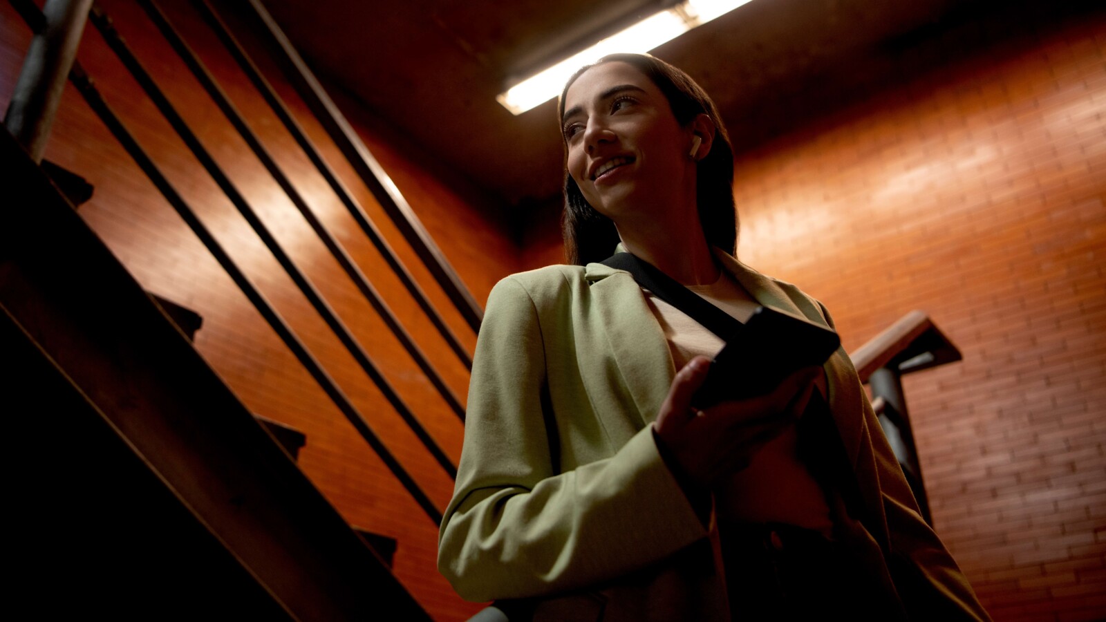 Top enterprise use cases for 5G small cell neutral host. 