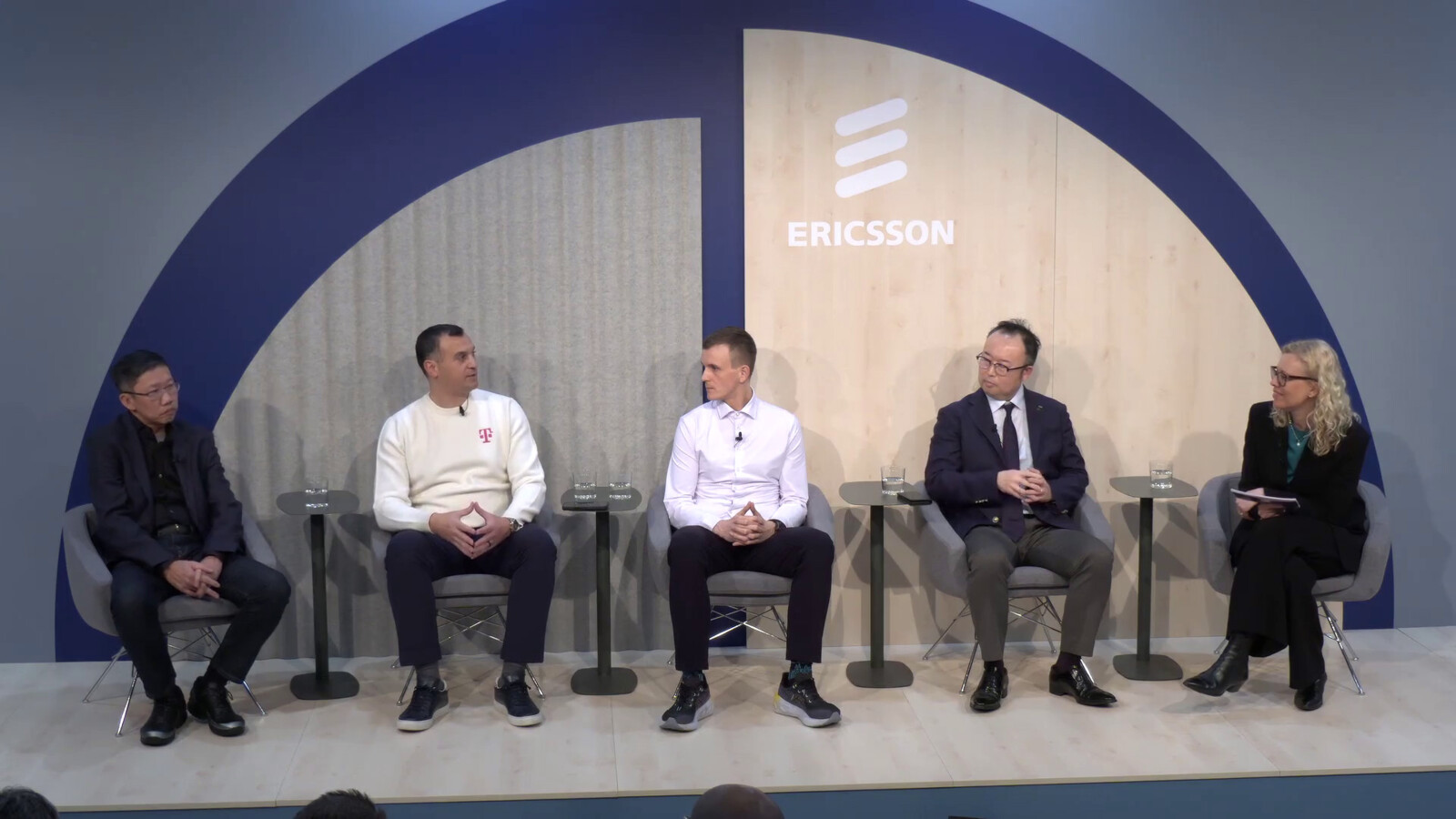 Mobile broadband reloaded - Panel discussion, hosted by Cecilia Atterwall.