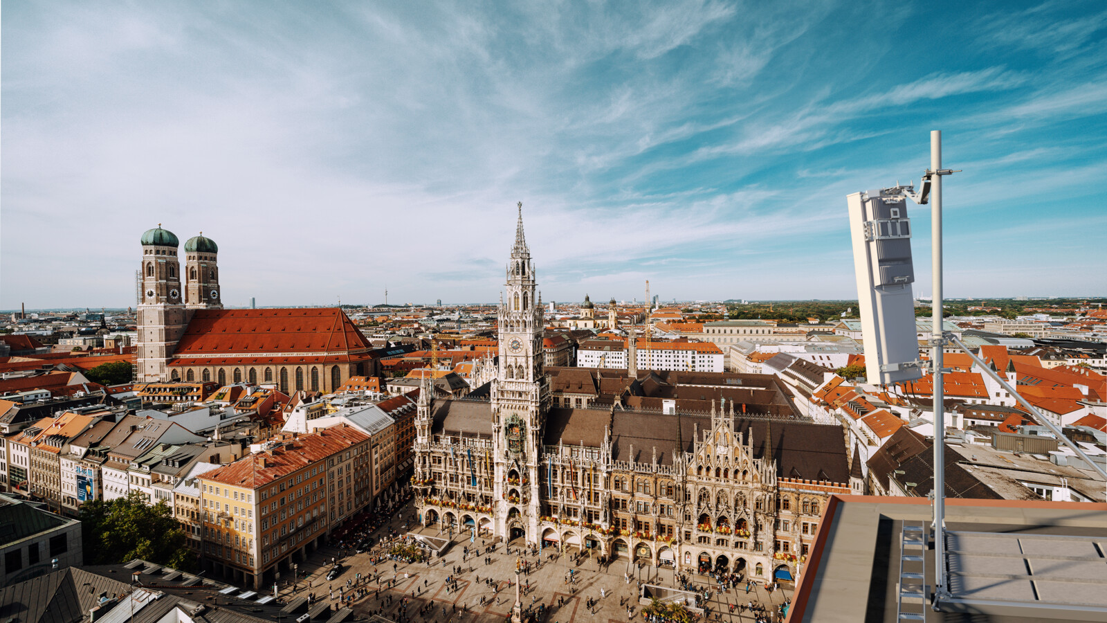 High-performing integrated active+passive network solution in urban environment in Munich