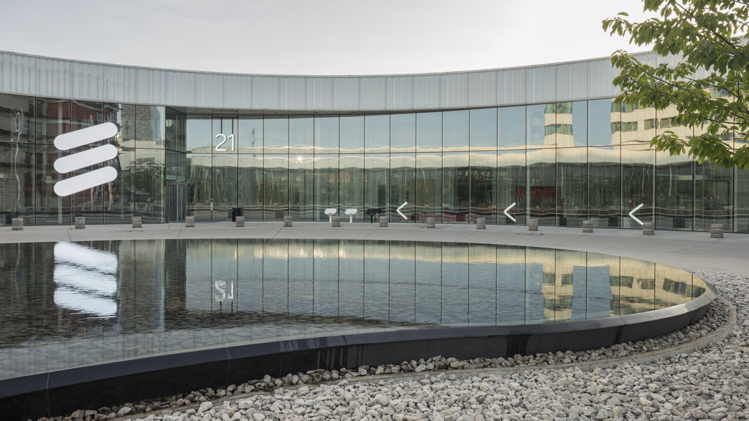 5G Advanced: Evolution towards 6G