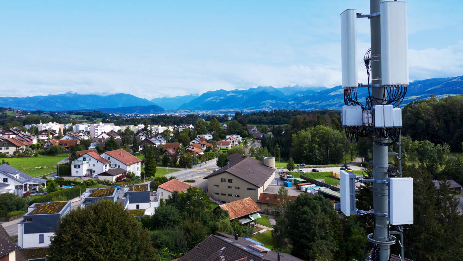 Why carrier aggregation is key to driving early 5G market success