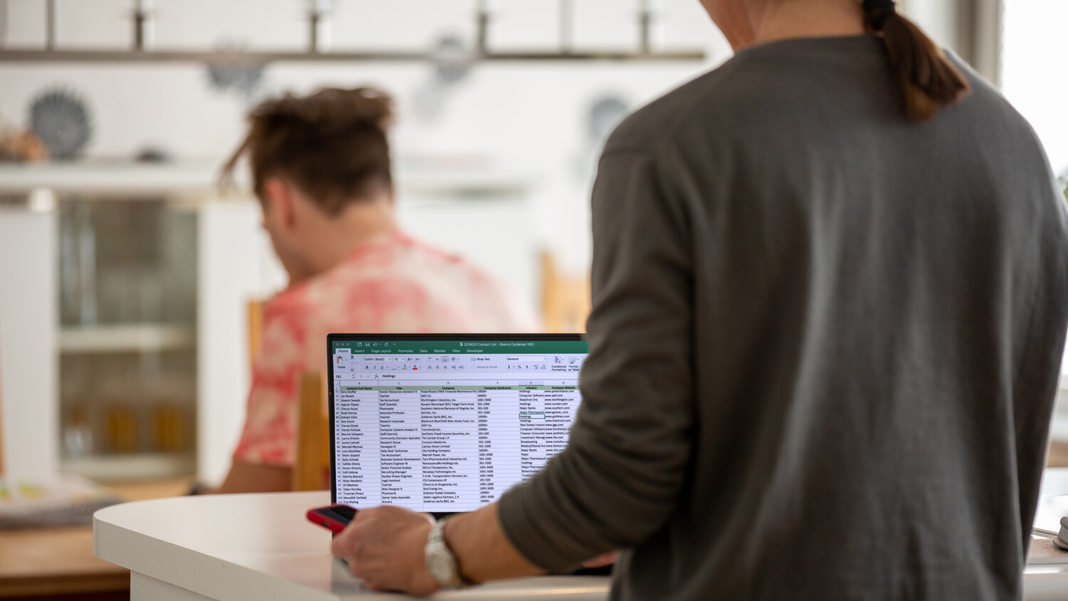 Criticism and risks with uncontrolled data sharing