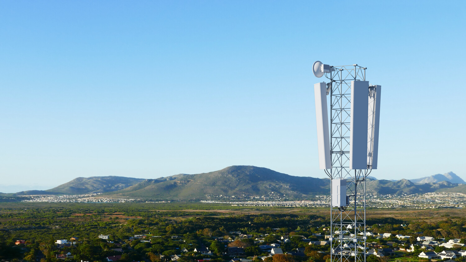 Spectrum sharing between 4G and 5G sites