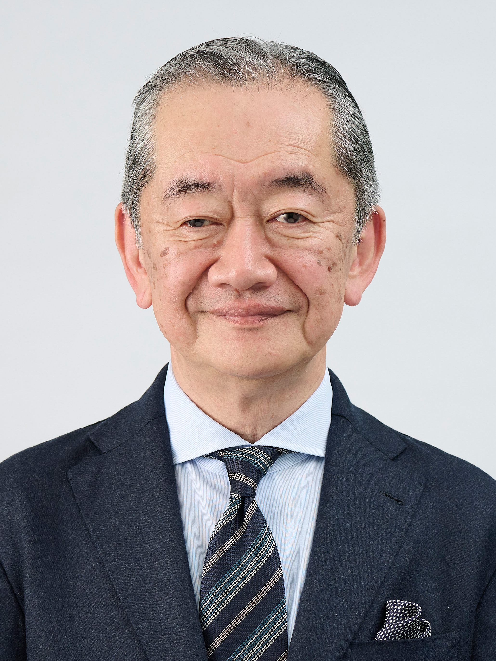 野崎 哲