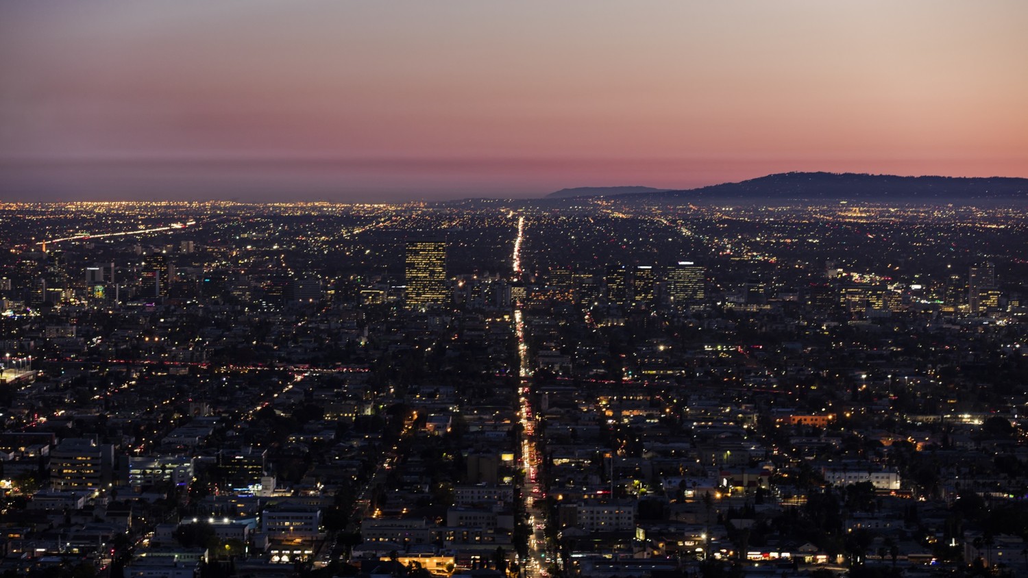 Cityscape of Los Angeles, a city that will benefit from the 3.5GHz CBRS band
