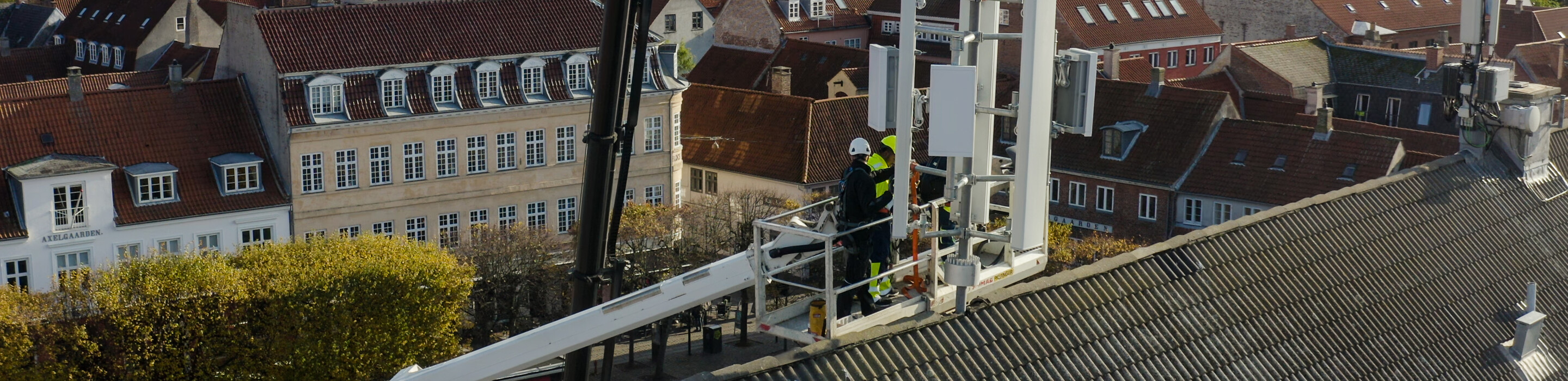 Ericsson Field Engineers installing 5G radio sites in Helsingør, Denmark