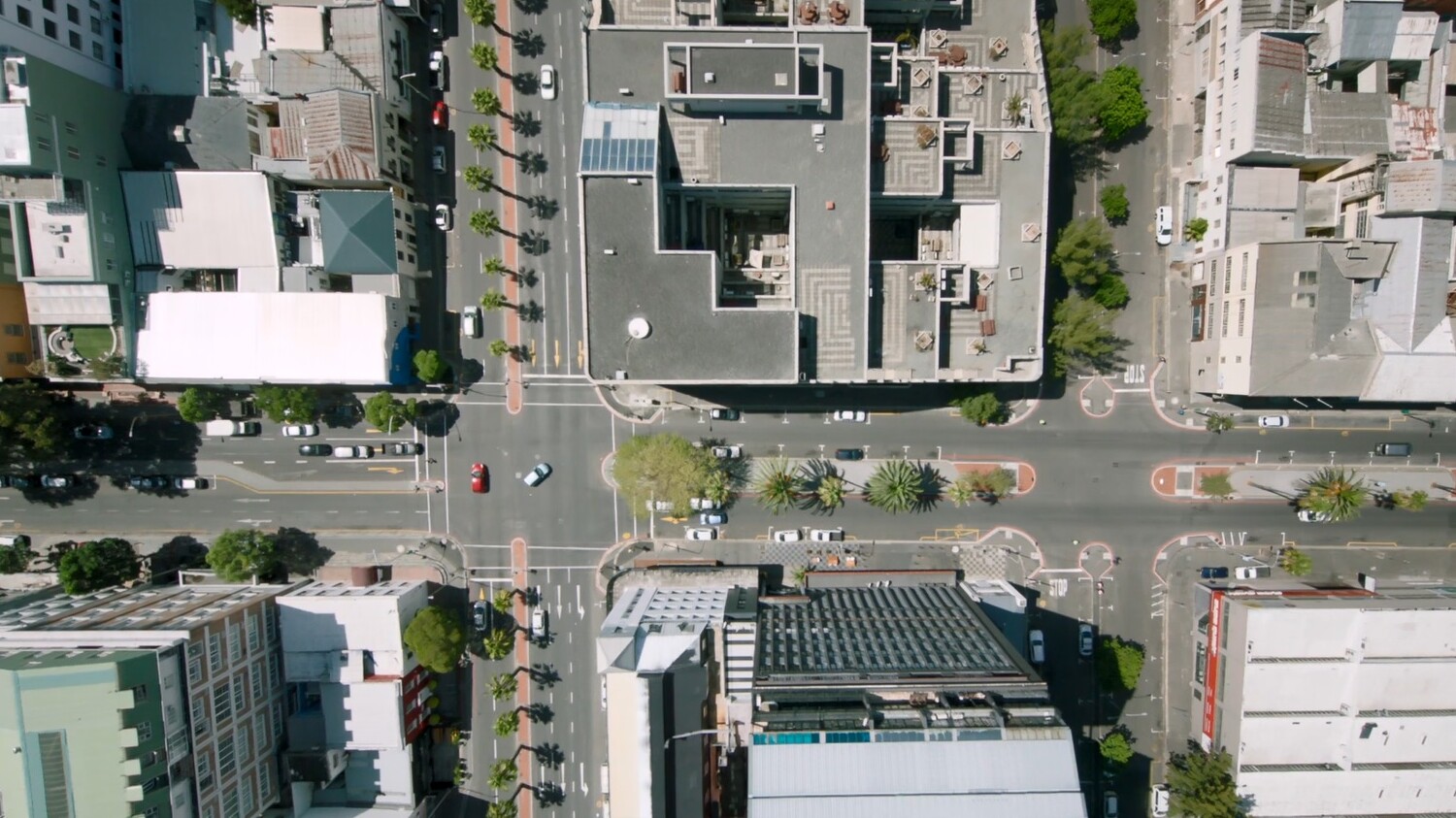 Intersections with connected cars shot from above