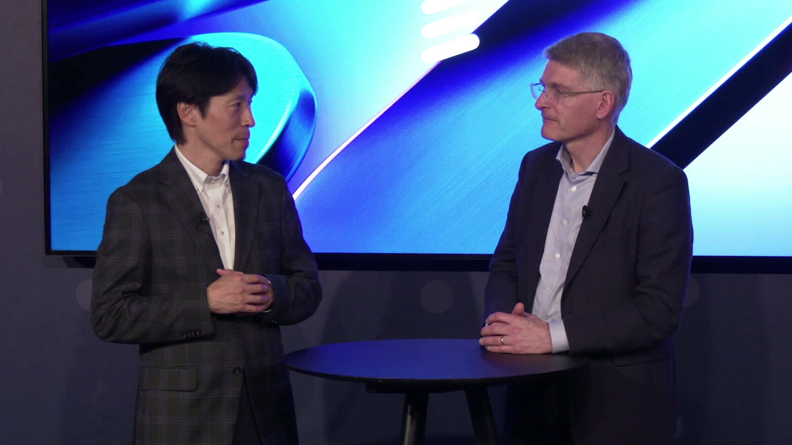 Erik Ekudden and Yosuke Kiyama, Head of Connected Business at Sony Corporation