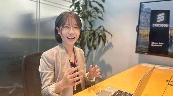 Ericsson Japan female employee smiling