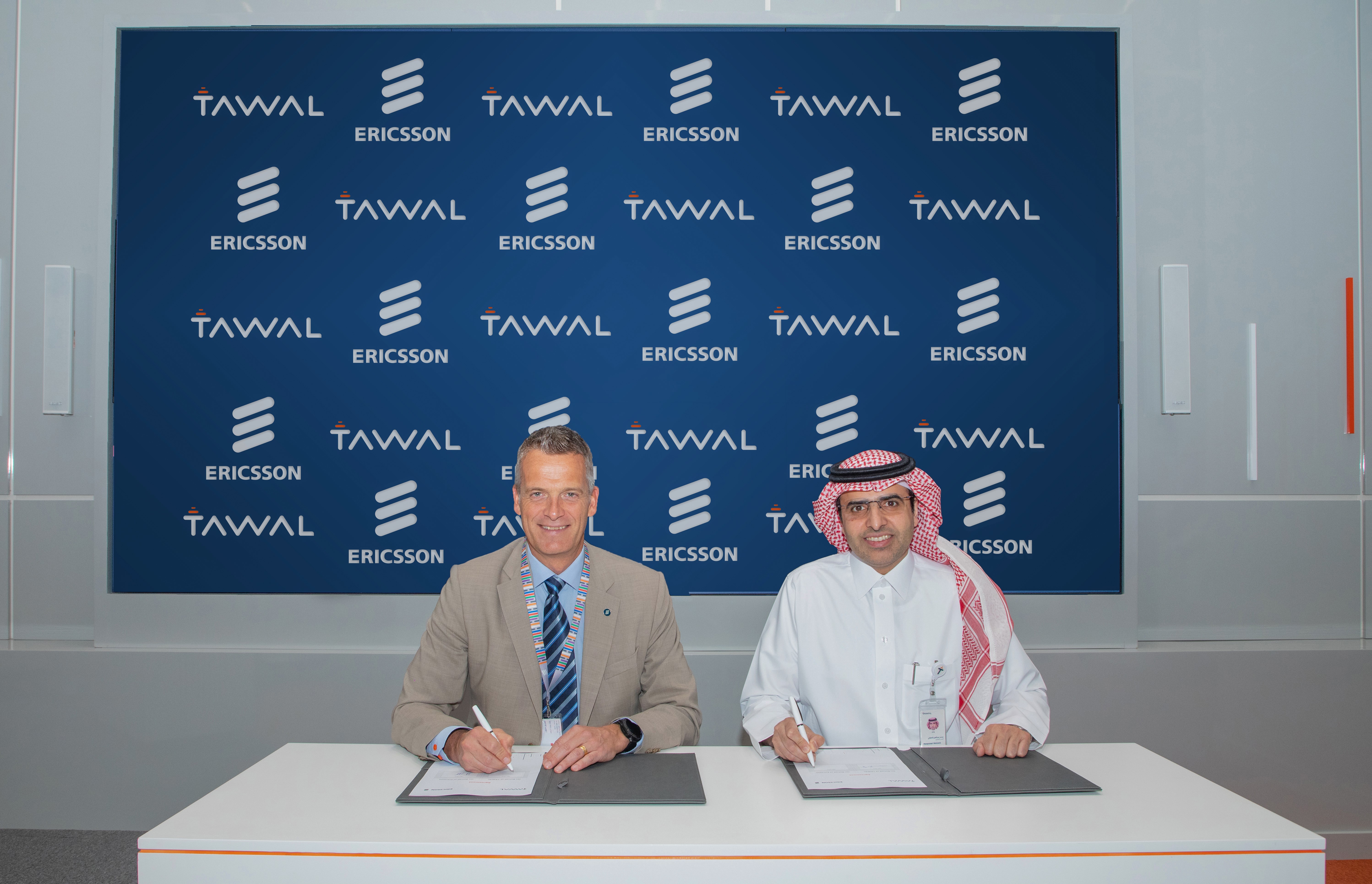 Håkan Cervell, Ericsson and Eng. Saeed Alshehri, TAWAL