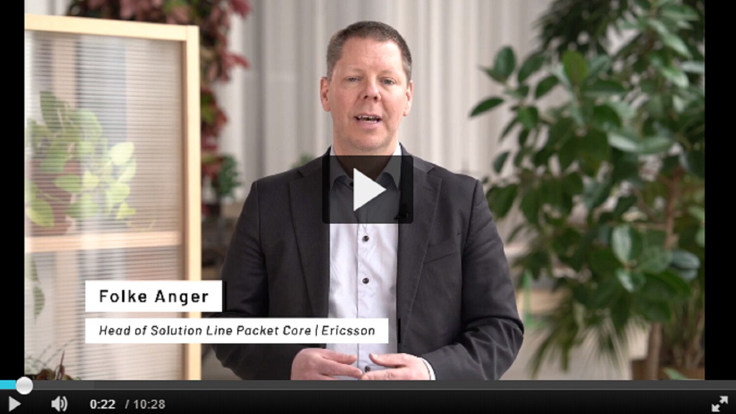 Light Readingのインタビュービデオ