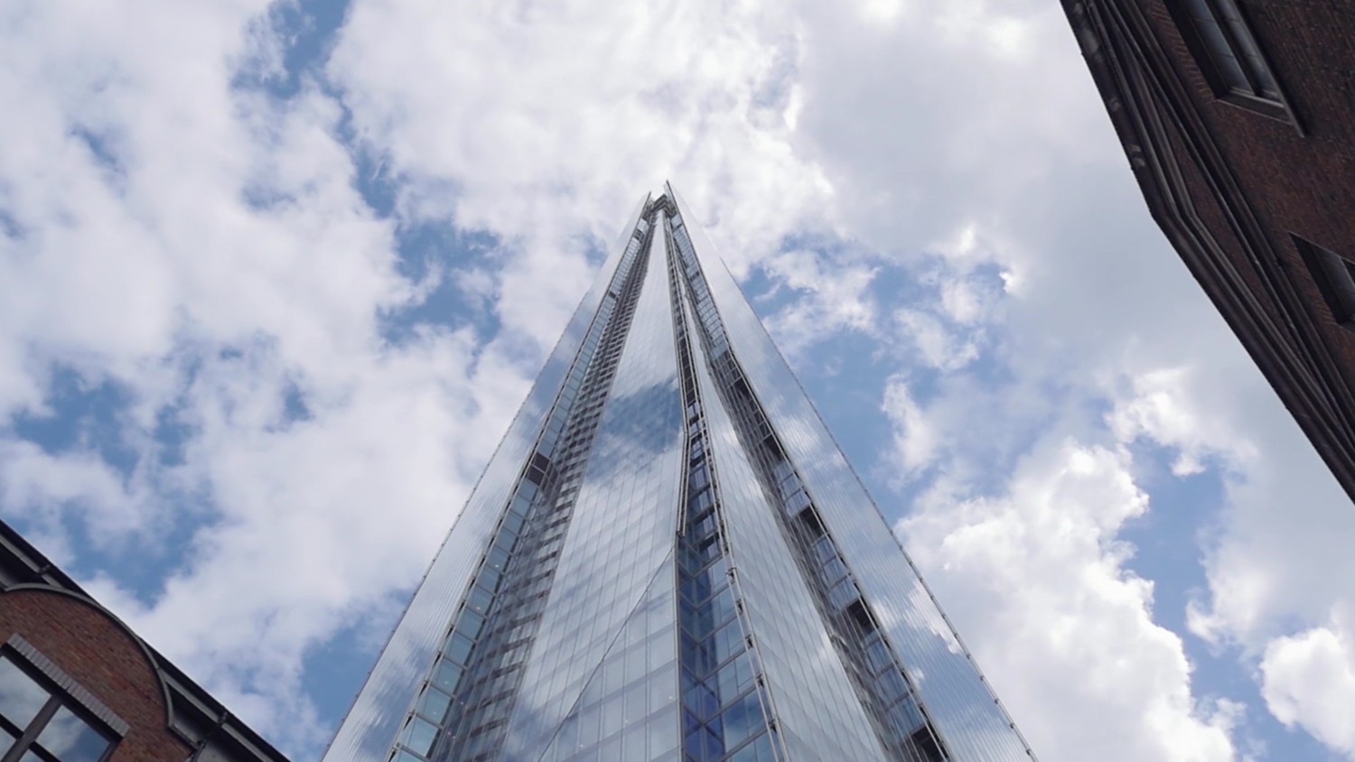 Ericsson Indoor Small Cell Solutions - 66%