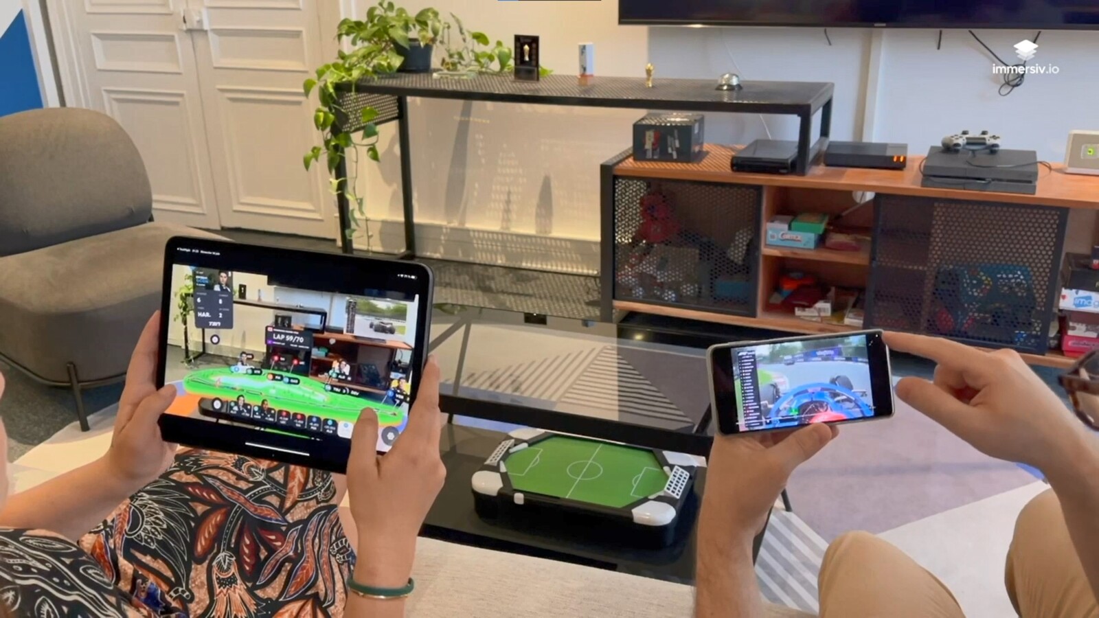 Vídeo de demostración de las ofertas de realidad aumentada de Immersiv.io