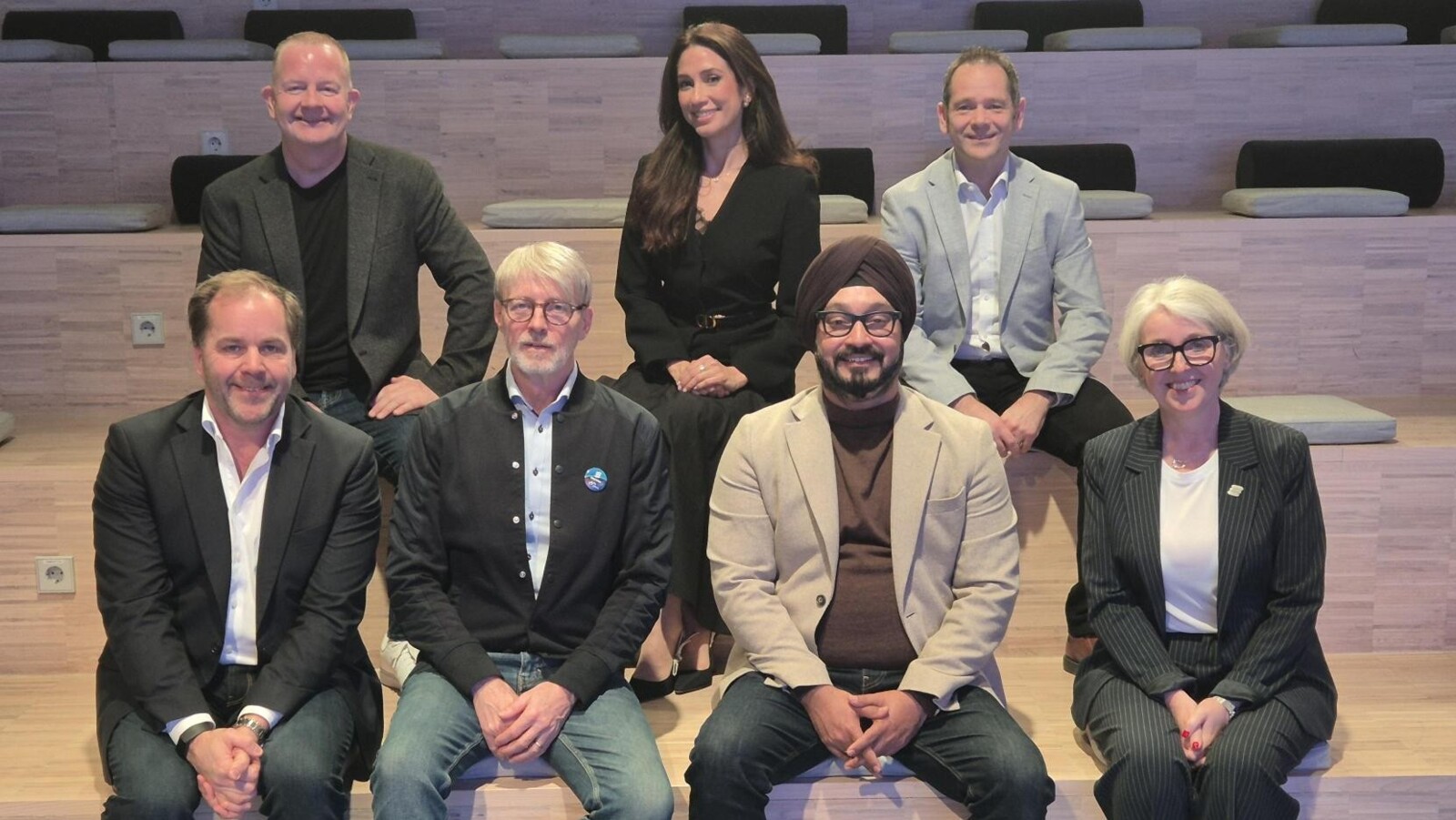 Speakers of 5G talks episode 9 sitting together