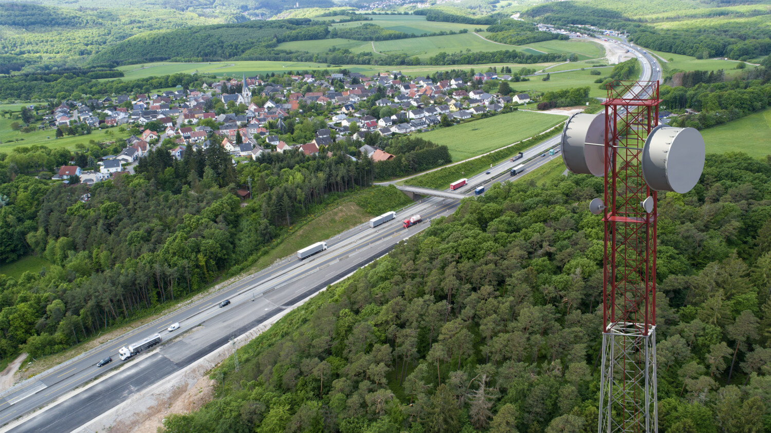 Rural backbone site with traditional long haul, ERS context image