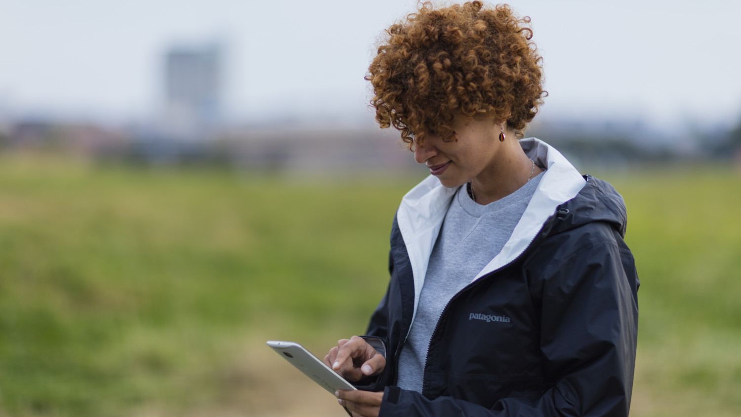 How mobile broadband operators can face commercial and technical pressures.