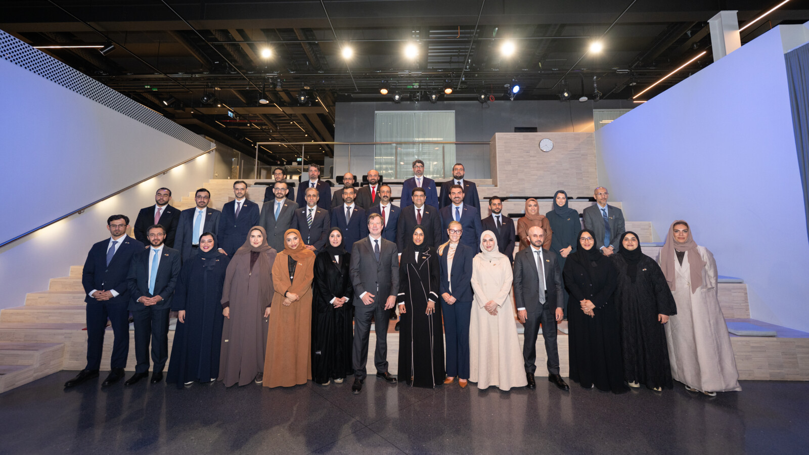 Ericsson and Dubai Digital Authority representatives