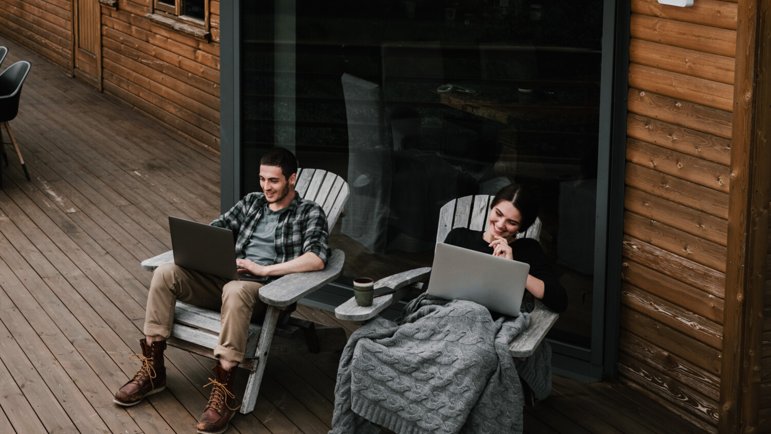 Fixed Wireless Access Handbook 2021