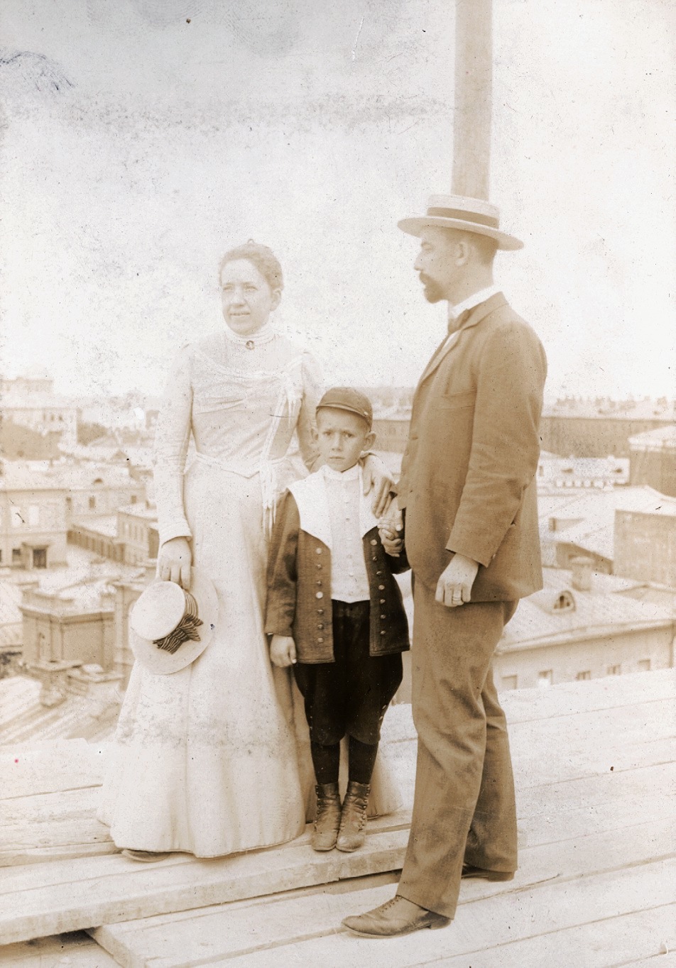 Russia, 1900s, Moscow, network installation