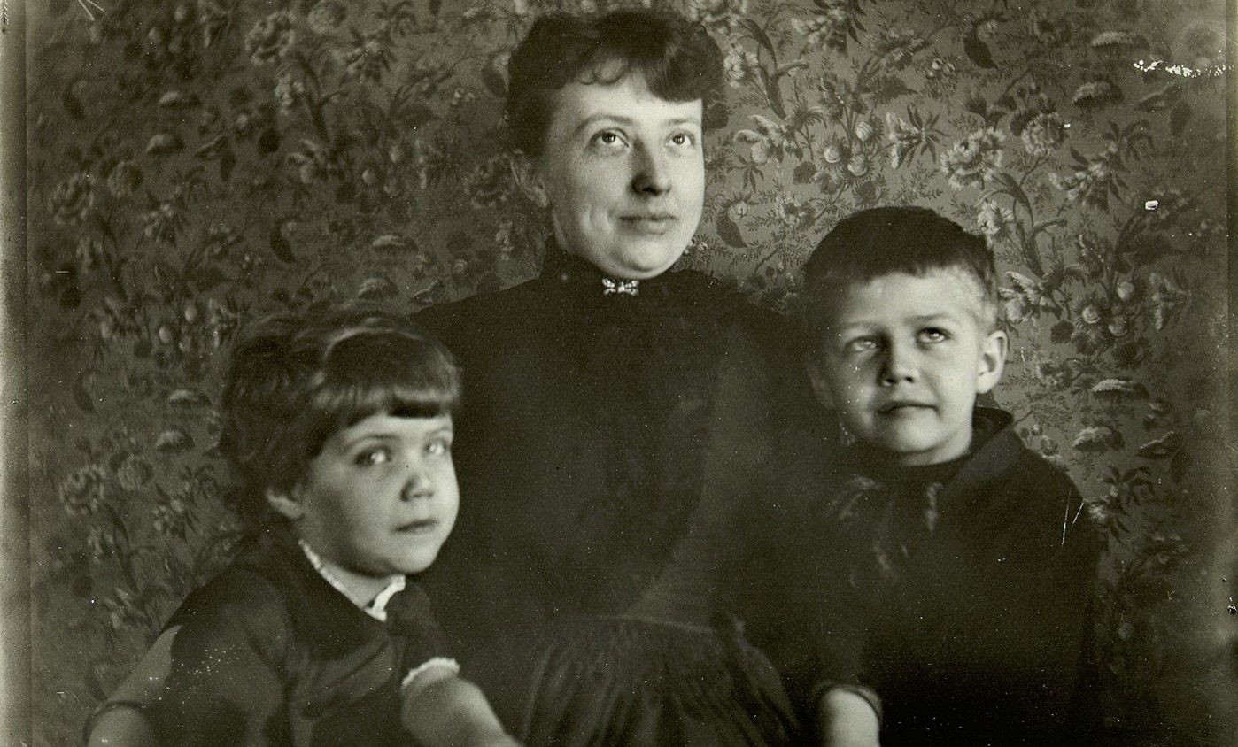 Ericsson, Hilda, Gustaf, Anna (group, 1885)