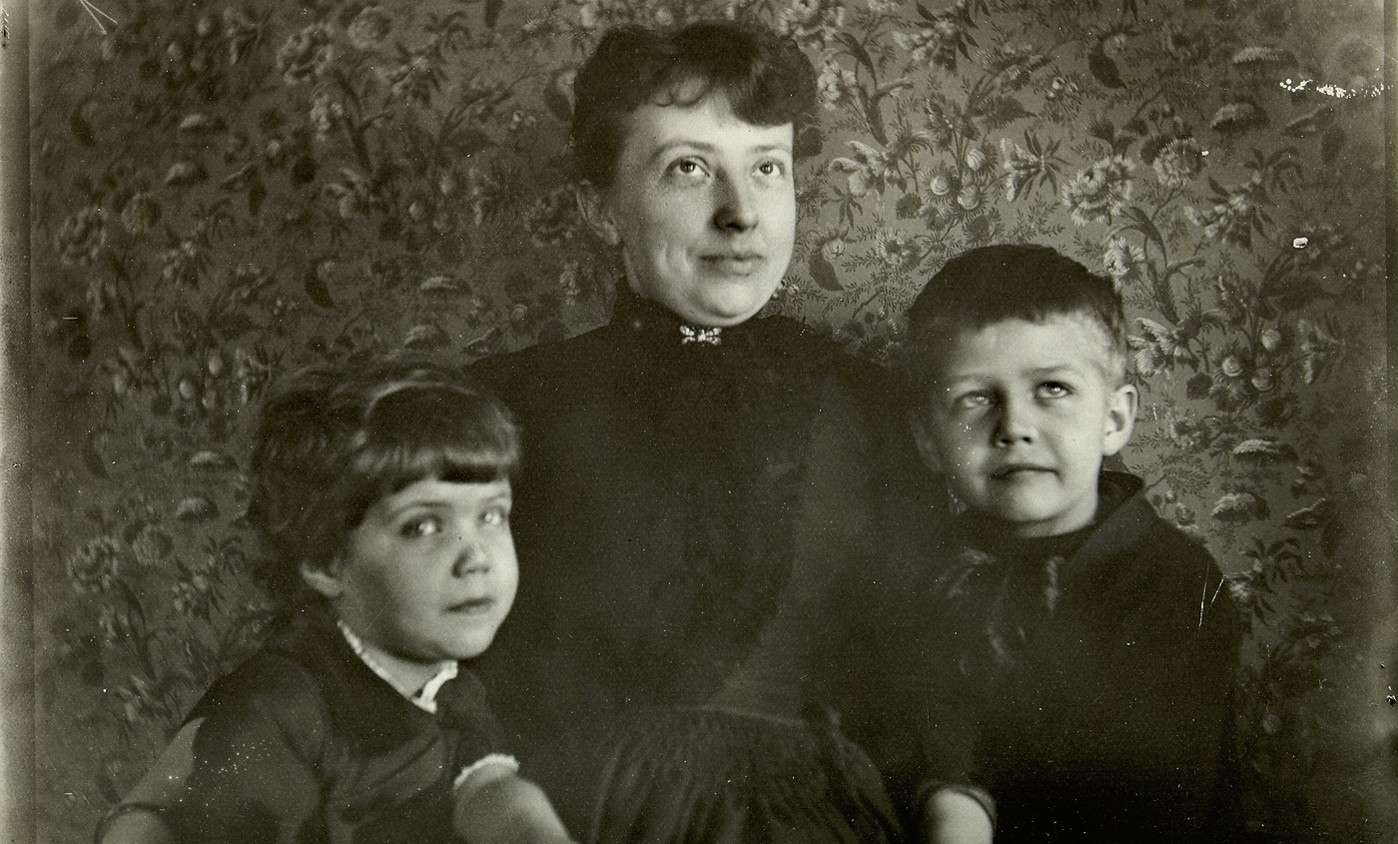 Ericsson, Hilda, Gustaf, Anna (group, 1885)