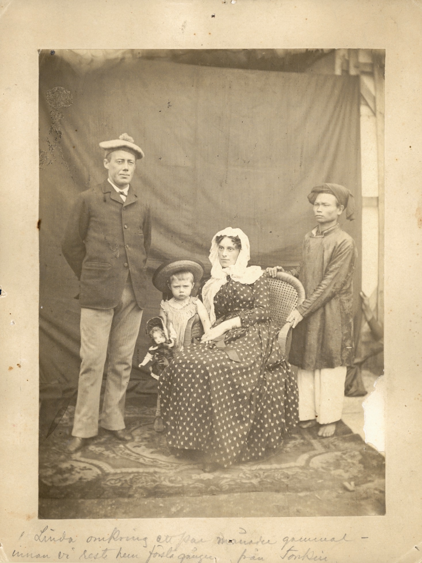 Öberg, Gustaf (with family, China 1885)