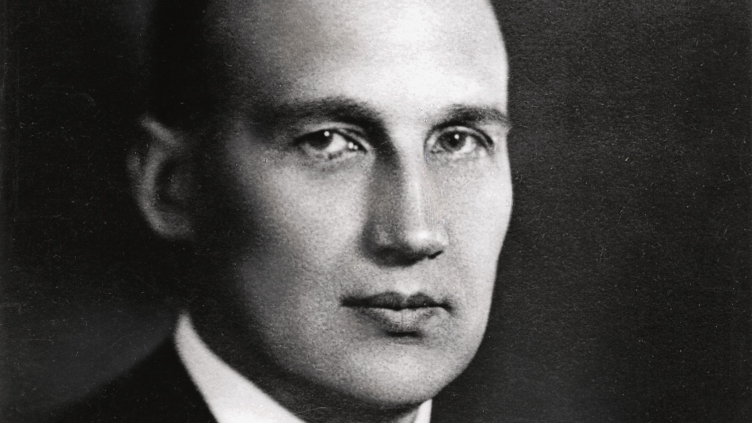 Kreuger, Ivar, director (portrait, c. 1920s).