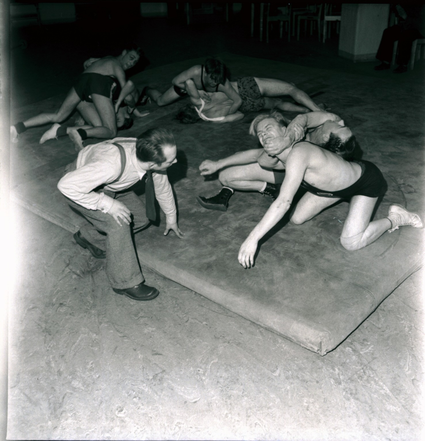 SWEDEN, 1947, SPORTS CLUB, WRESTLING