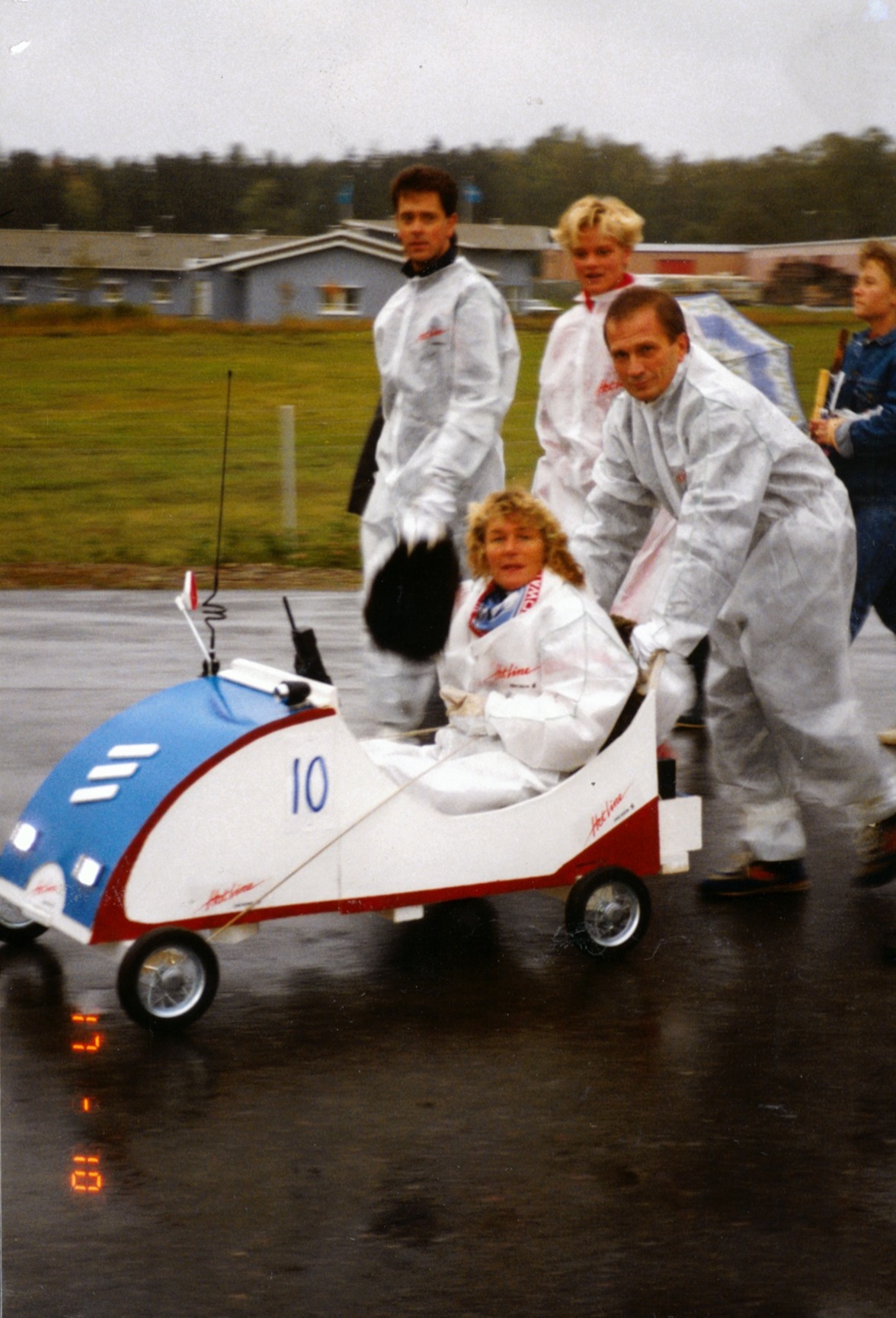 SWEDEN, 1990, ERA WORKERS' CAR RACE