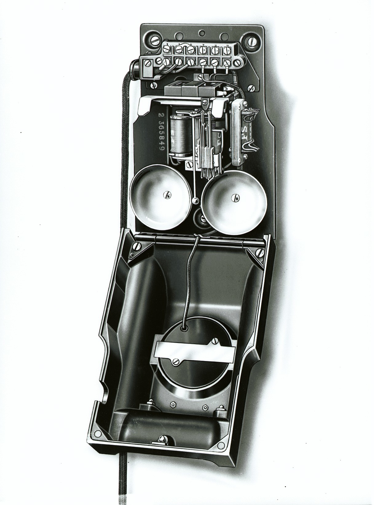 Bakelite telephone, 1931 wall model.