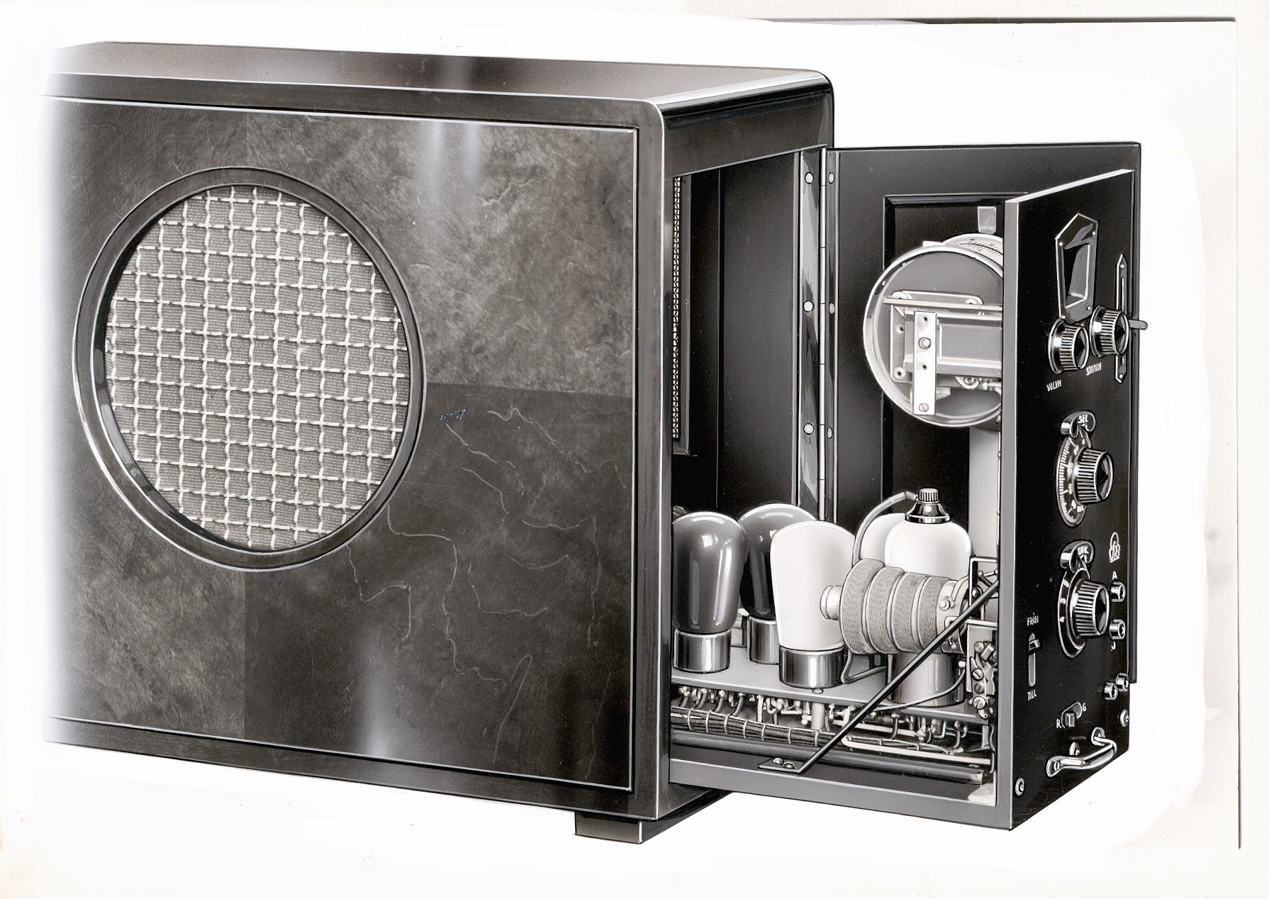 RADIO SET, RADIOLA WITH ELECTRON TUBES, 1920S