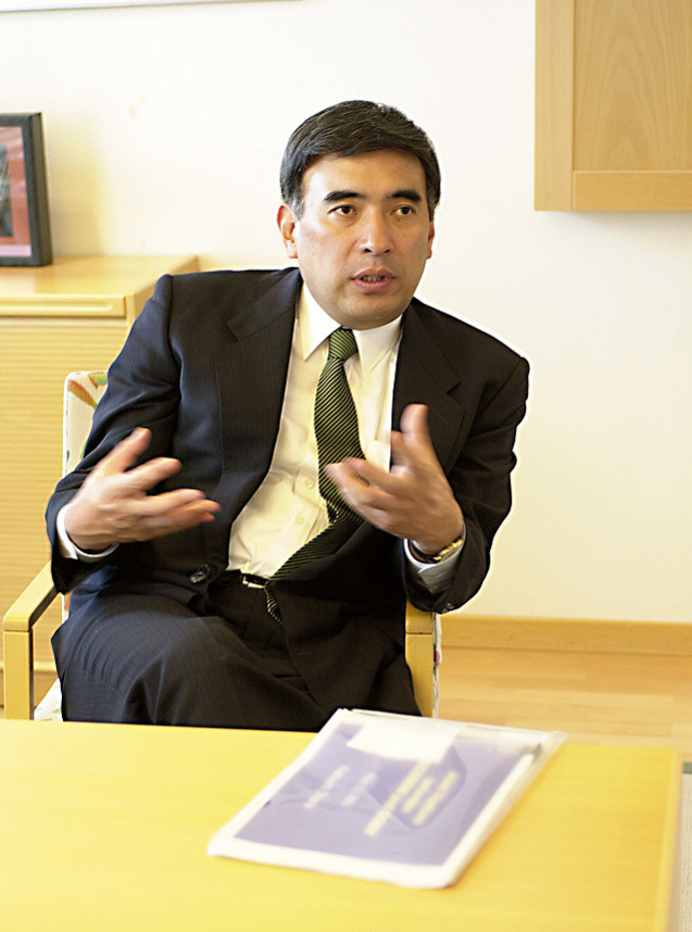 KATSUMI IHARA, CEO FOR SONY ERICSSON