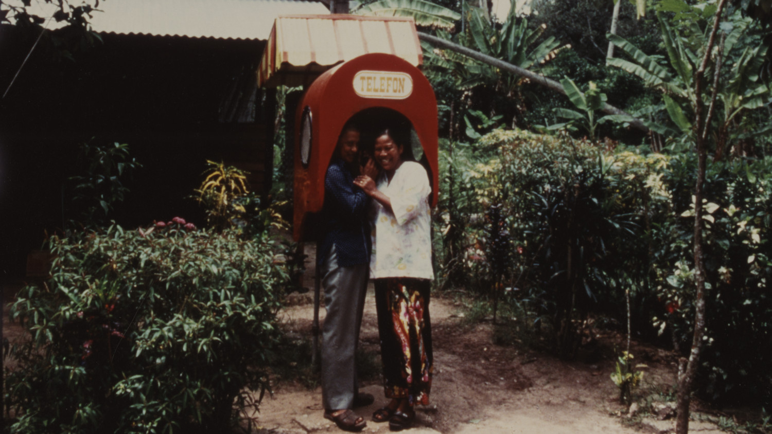 MALAYSIA, 1987, SOLAR DRIVEN COIN TELEPHONE