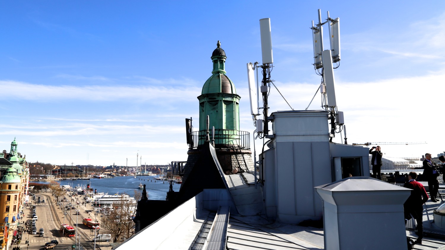 Rooftop antennas