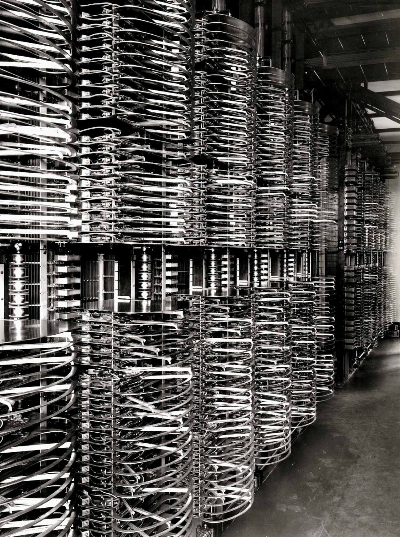 A Switch 500-point group selector for automatic systems, 1928.