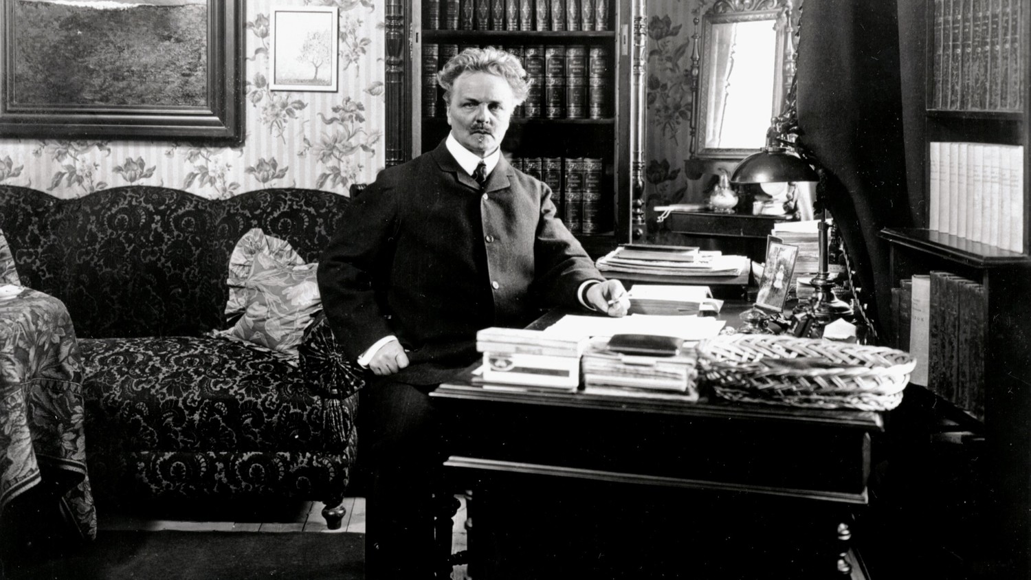 STRINDBERG, AUGUST (AT HIS DESK, 1900S)