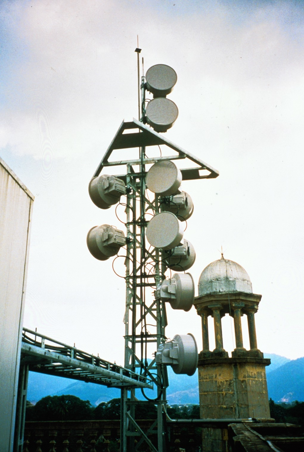 Malaysia, radar system, Mini-Link, 1980s