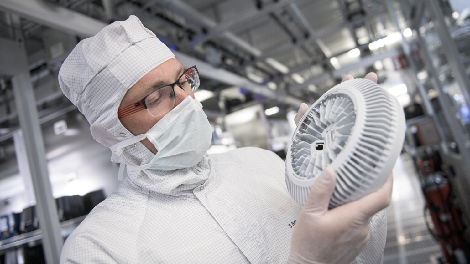 Automatisierung von Halbleiterfabriken