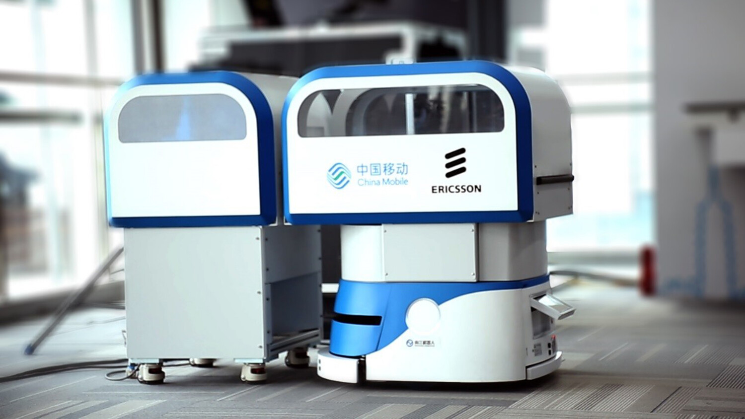 Ericsson and China Mobile demo an 5G standalone Automated Guided Vehicle (AGV) prototype at Mobile World Congress 2019 Shanghai