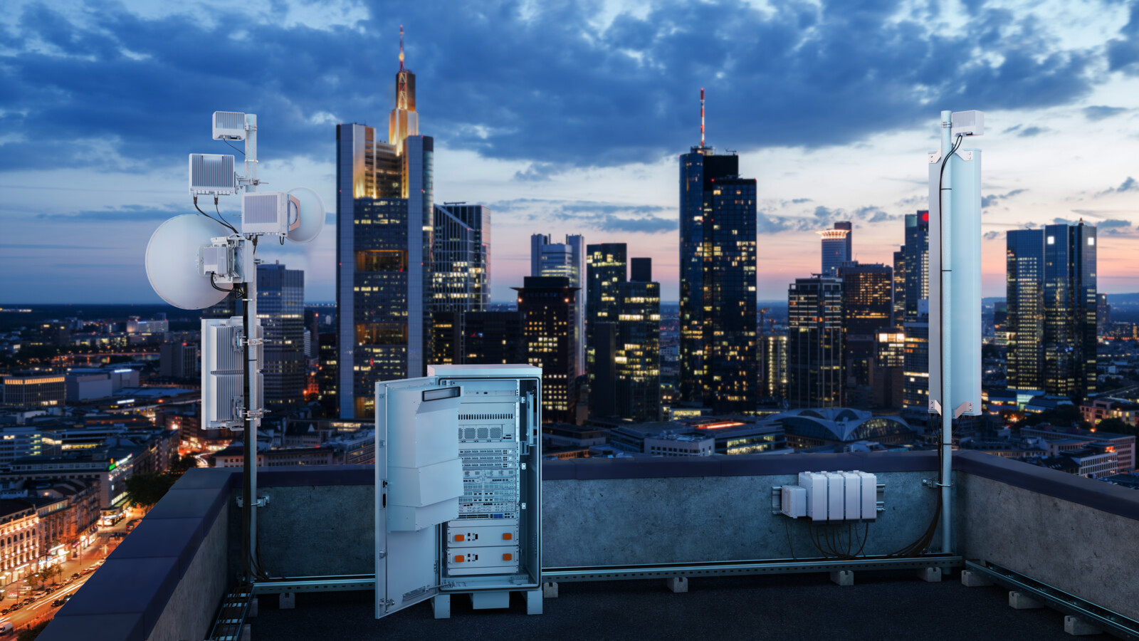 5G Transport portfolio—rooftop macro site in Frankfurt