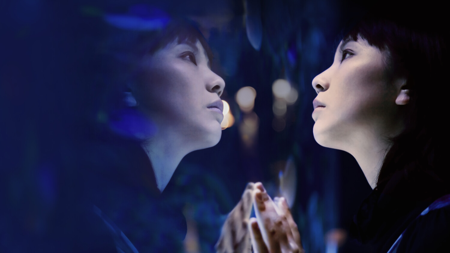 VR in front of large screen