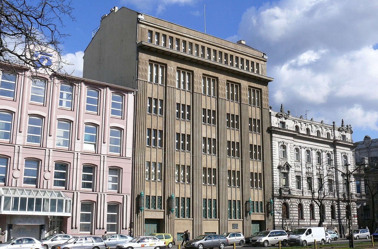 Budynek centrali PAST w Łodzi Kościuszki 12