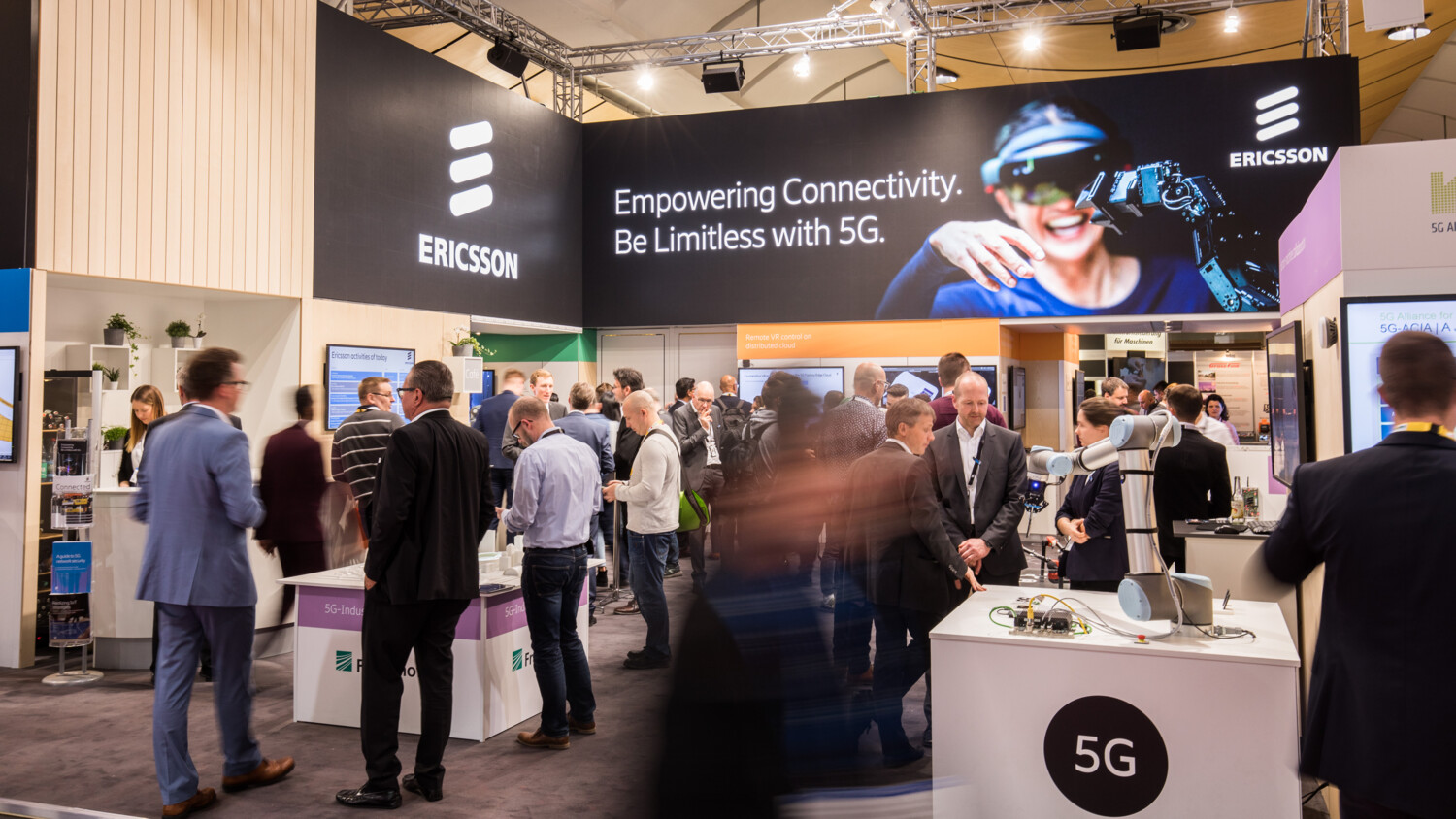 People visiting Eurolab.