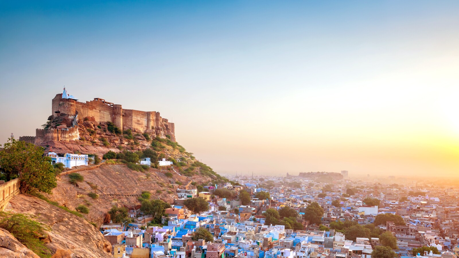 Reliance Jio 推動固定無線接入（FWA）成長的三大成功因素